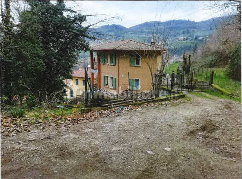 3 Schlafzimmer Villa in Lodrino, Italy, Nr. 285518