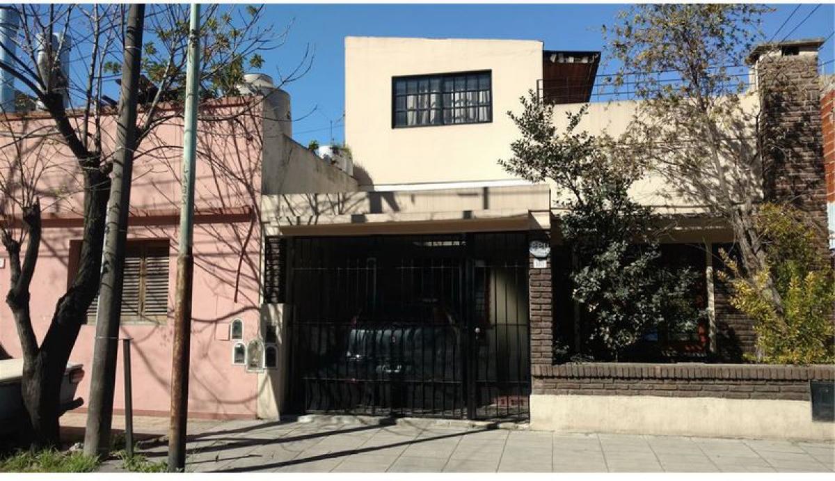 2 bedrooms House in General San Martin, Argentina No. 3811