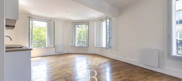 3 rooms Apartment in Boulogne-Billancourt, France No. 173037 2