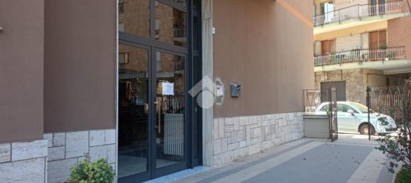 3 rooms Apartment in Avellino, Italy No. 209365 2