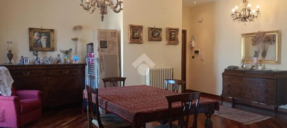 3 rooms Apartment in Avellino, Italy No. 209365 7