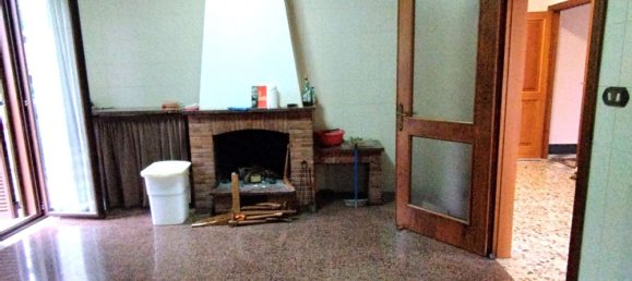 6 rooms Penthouse in Formia, Italy No. 129687 6