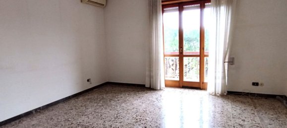 6 rooms Penthouse in Formia, Italy No. 129687 7