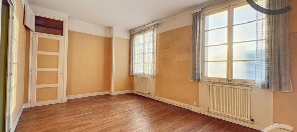 2 bedrooms Apartment in Reims, France No. 70353 23