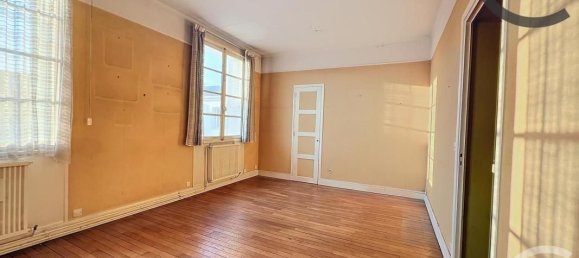 2 bedrooms Apartment in Reims, France No. 70353 28