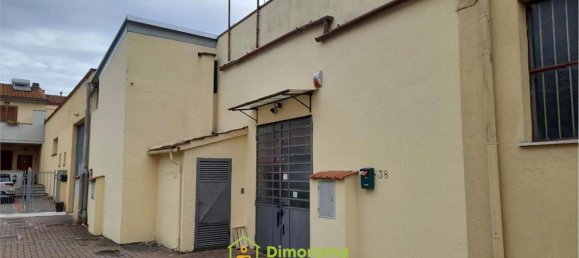 Imóvel comercial em Prato, Italy 131 m² N.º 321383 15