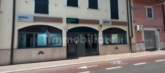 5 rooms Commercial property in Narni, Italy No. 353450 9