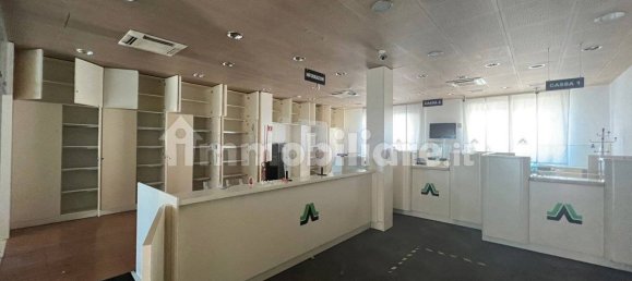 5 rooms Commercial property in Narni, Italy No. 353450 5