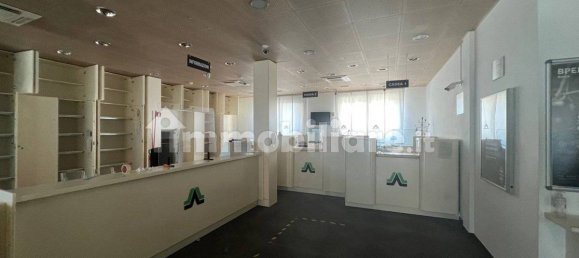 5 rooms Commercial property in Narni, Italy No. 353450 10