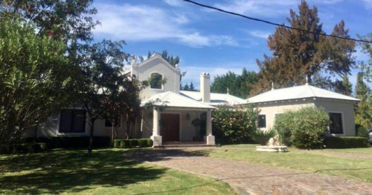 3 bedrooms House in Pilar, Argentina No. 77996