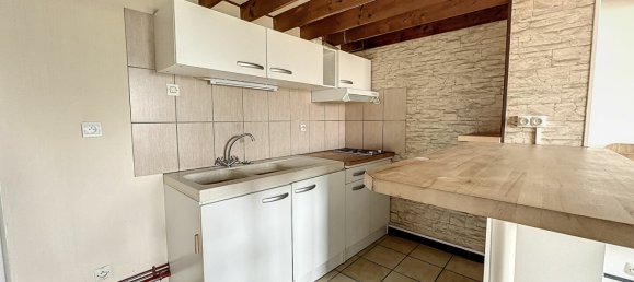 Edificio de 1 habitación en Leudeville, France No. 186966 8