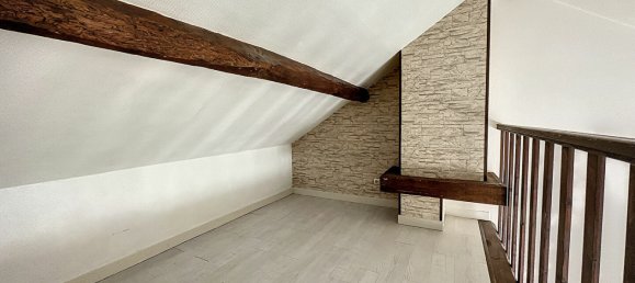 Edificio de 1 habitación en Leudeville, France No. 186966 10