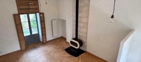 5 bedrooms House in Angouleme, France No. 277504 6