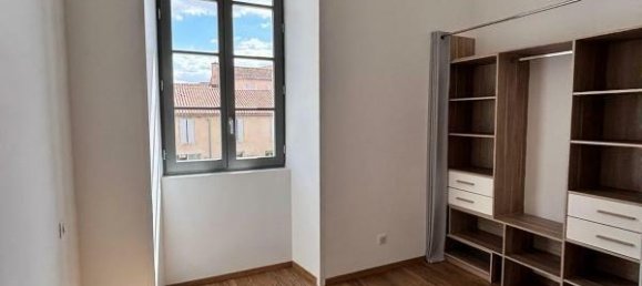 5 bedrooms House in Angouleme, France No. 277504 15