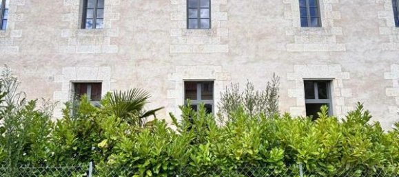 5 bedrooms House in Angouleme, France No. 277504 21