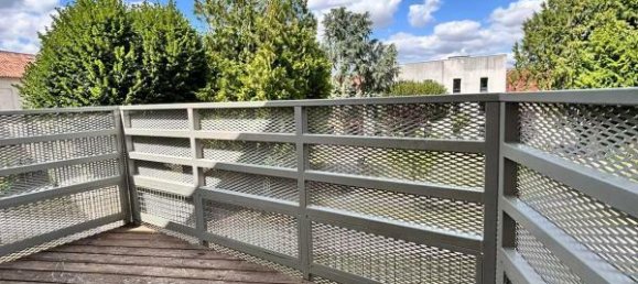 5 bedrooms House in Angouleme, France No. 277504 2