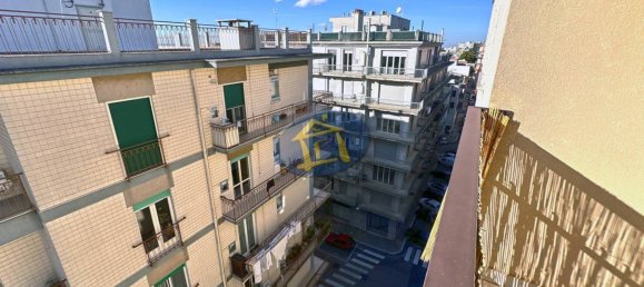 Квартира с 2 спальнями в Путиньяно, Италия № 268538 25