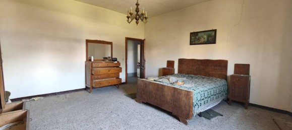 Дом с 6 комнатами в Сан Миниато, Италия № 179191 8