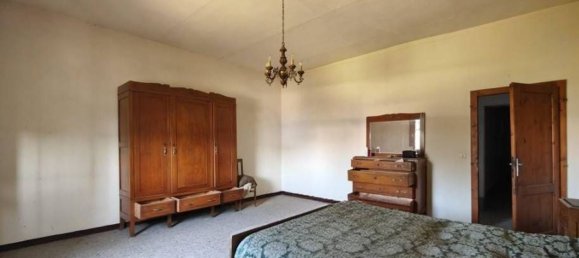 Дом с 6 комнатами в Сан Миниато, Италия № 179191 2