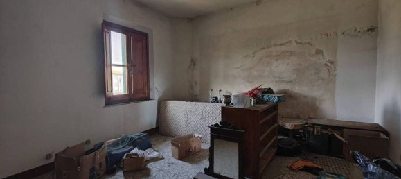 Дом с 6 комнатами в Сан Миниато, Италия № 179191 11