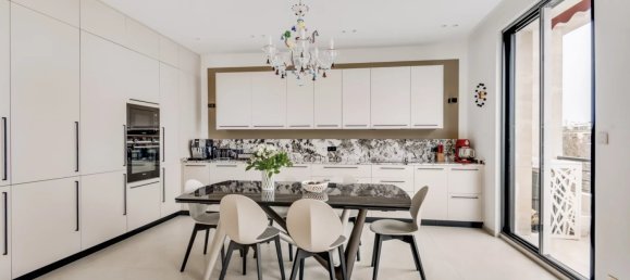 Квартира с 2 спальнями в Нёйи-сюр-Сен, Франция № 176770 3