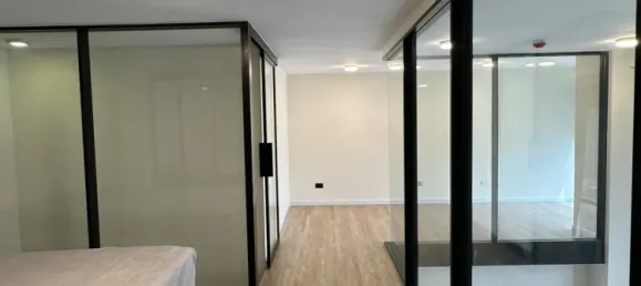 شقة 2 غرف نوم  في Khlong Toei, Thailand رقم 77988 3