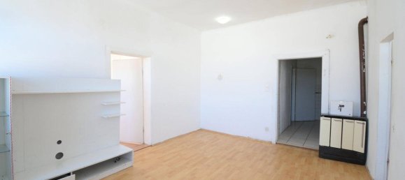 3 rooms Apartment in Simmering, Austria No. 247260 4