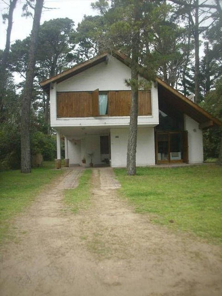 3 Schlafzimmer Haus in Mar del Plata, Argentina, Nr. 101320