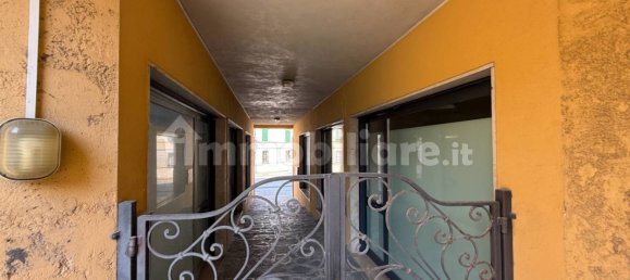 2 rooms Commercial property in Ostiglia, Italy No. 266596 7