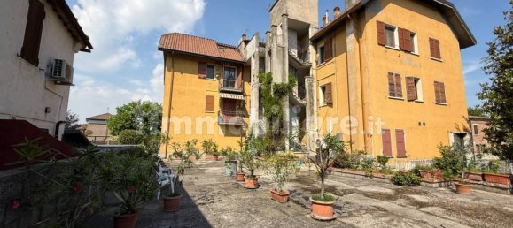 2 rooms Commercial property in Ostiglia, Italy No. 266596 10