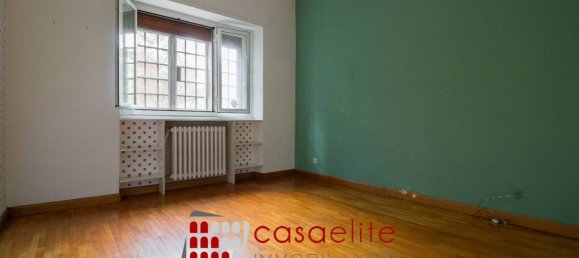 Apartamento de 2 dormitorios en Rome, Italy No. 82018 26