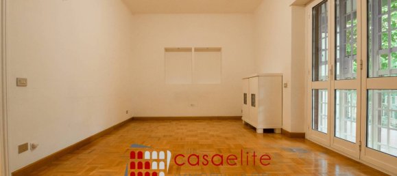 Apartamento de 2 dormitorios en Rome, Italy No. 82018 14