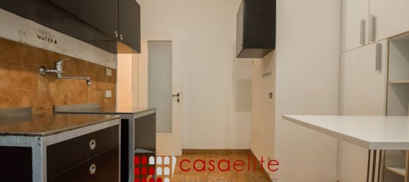Apartamento de 2 dormitorios en Rome, Italy No. 82018 21