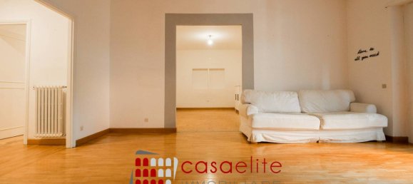 Apartamento de 2 dormitorios en Rome, Italy No. 82018 13