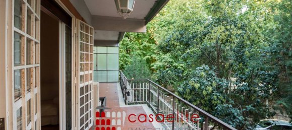 Apartamento de 2 dormitorios en Rome, Italy No. 82018 8