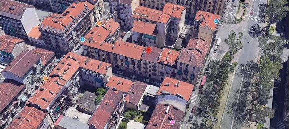 1 bedroom Apartment in Turin, Italy No. 10374 8