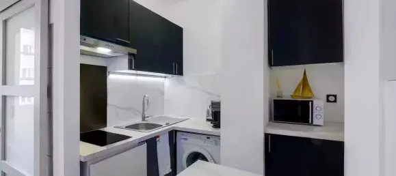 Studio in Nice, France No. 363456 9