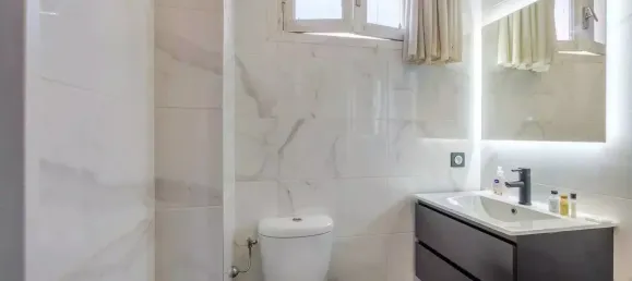 Studio in Nice, France No. 363456 3