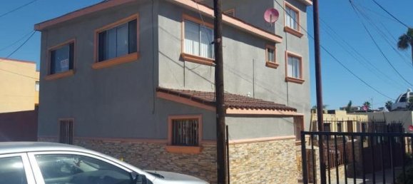 Casa de 4 dormitorios en Baja California, Mexico No. 181087 2