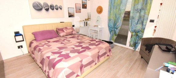 3 bedrooms Apartment in Jesolo, Italy No. 145204 12