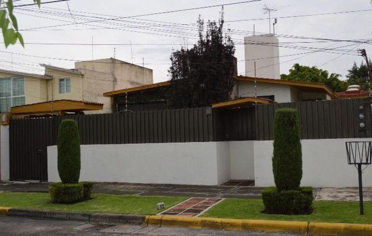 3 bedrooms House in Naucalpan de Juarez, Mexico No. 214169