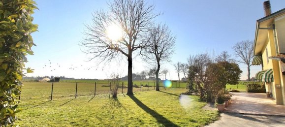 5 rooms House in Eraclea, Italy No. 299342 43