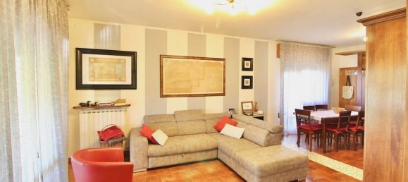 5 rooms House in Eraclea, Italy No. 299342 2