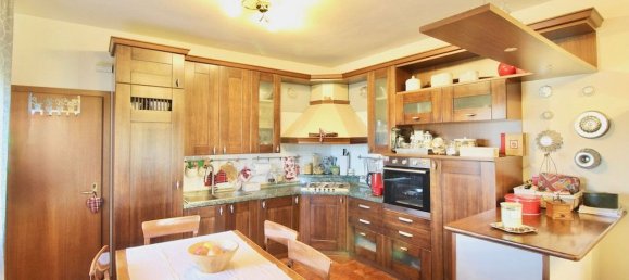 5 rooms House in Eraclea, Italy No. 299342 10