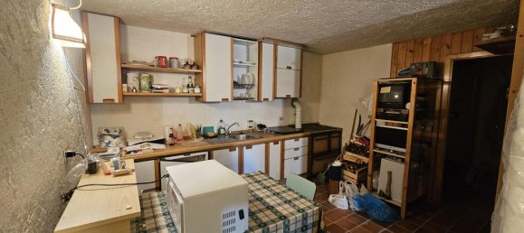 3 rooms Apartment in Rabbi, Italy No. 119648 3