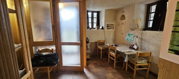 3 rooms Apartment in Rabbi, Italy No. 119648 4