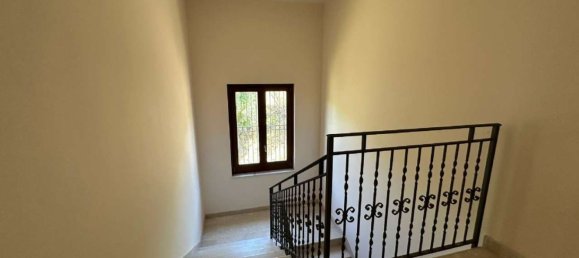 Villa T9 em Montecorvino Pugliano, Italy N.º 332933 13