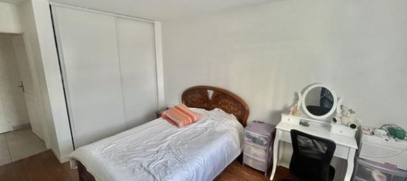 2 bedrooms Apartment in Bagnolet, France No. 312789 6