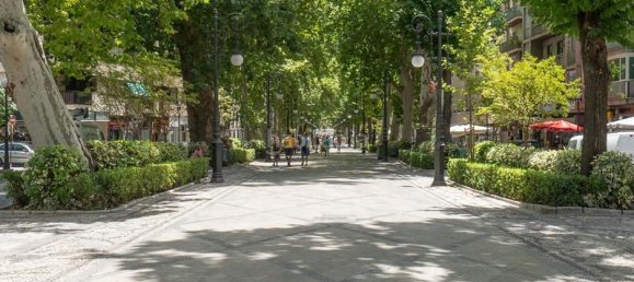 4 bedrooms Apartment in Granada, Spain No. 167694 26