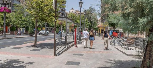 4 bedrooms Apartment in Granada, Spain No. 167694 18